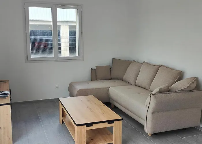 Maison Au Coeur D'aubenas 오브나